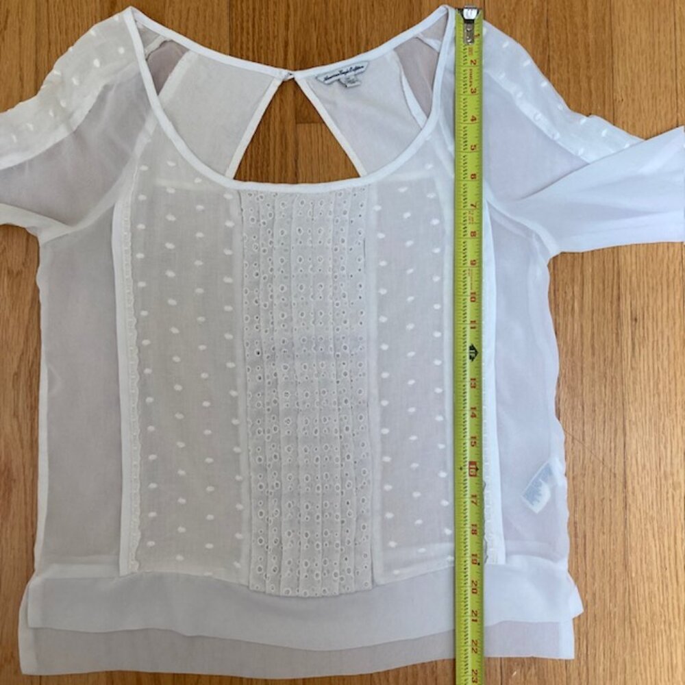 AEO Sheer Ivory top size S - Picture 6 of 6
